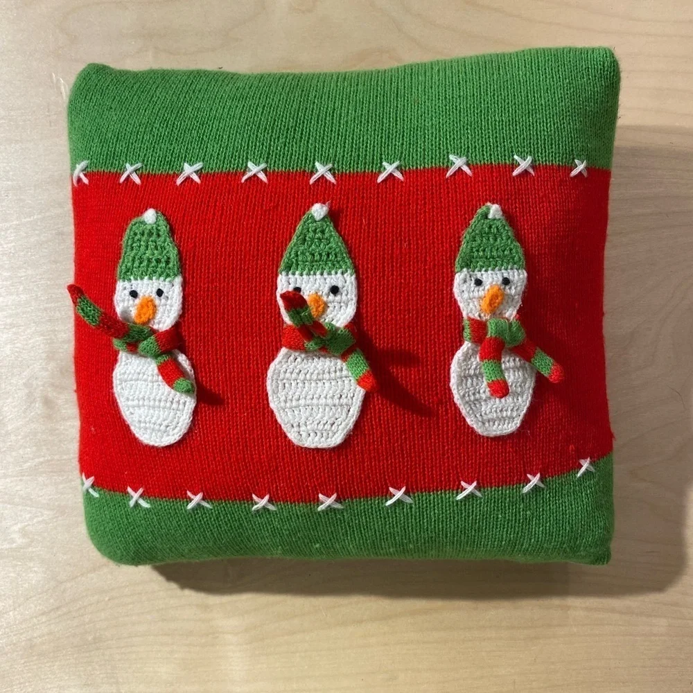 Festive Snowman Knit Pillow (OA)